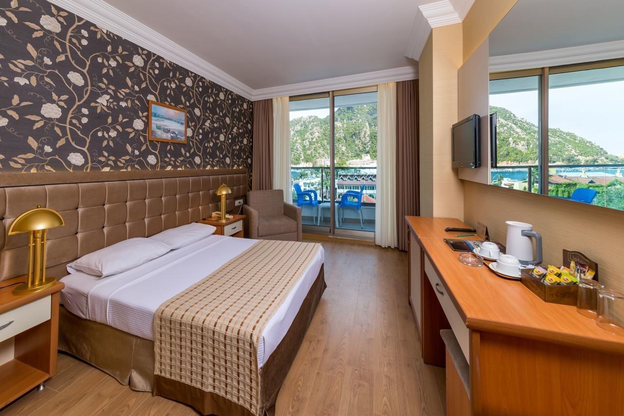 Letoile Beach Hotel อิชเมลาร์ ภายนอก รูปภาพ